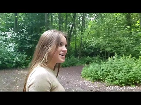 ❤️ Na ba da shawara ga Evelina cewa mu yi fuck a wurin jama'a! Tace eh. Sai na bata ta a jaki na cusa mata baki. Sai taji haushin kanta. ❤❌ Batsa na dubura